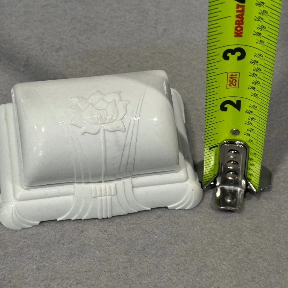 Antique Jewelry Ring Box White Art Deco Lotus Flower Celluloid USA